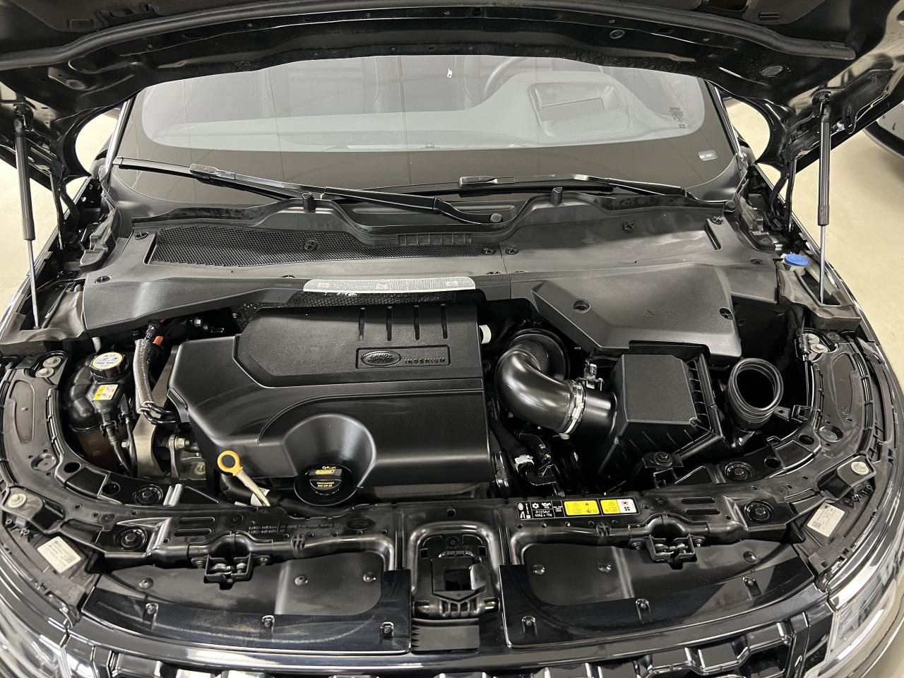 2021 Land Rover Range Rover Evoque P250 R-Dynamic HSE*NO ACCIDENTS*MINT*TOP OF THE LI Photo