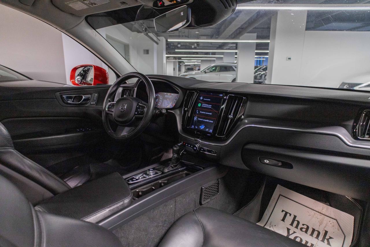 2020 Volvo XC60 T6 Momentum Safety Certified Welcome Trades Photo