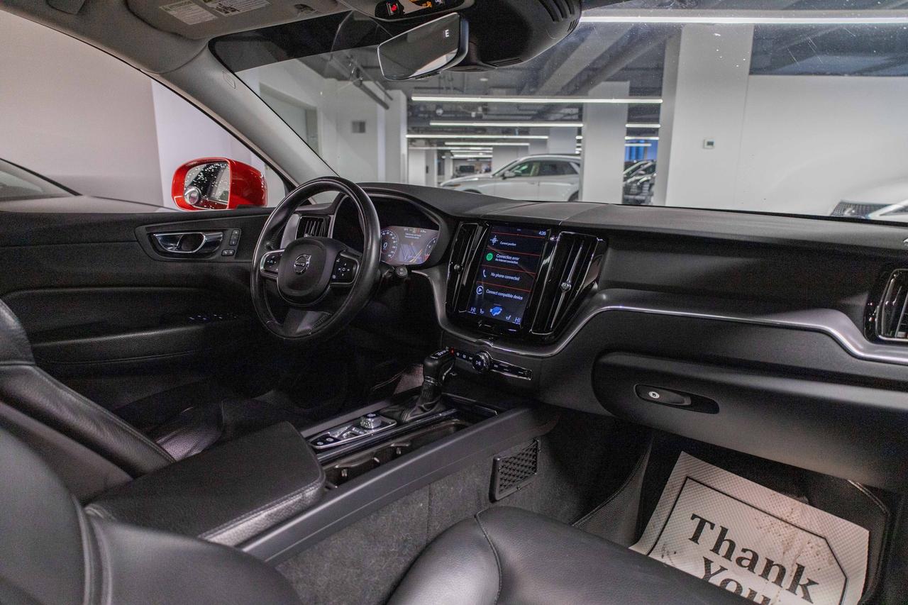 2020 Volvo XC60 T6 Momentum Safety Certified Welcome Trades Photo