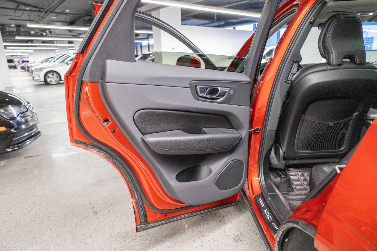 2020 Volvo XC60 T6 Momentum Safety Certified Welcome Trades Photo