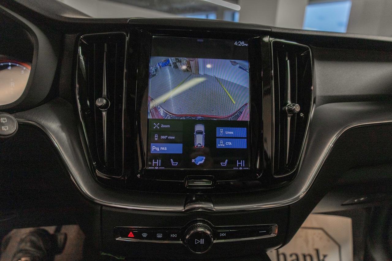 2020 Volvo XC60 T6 Momentum Safety Certified Welcome Trades Photo
