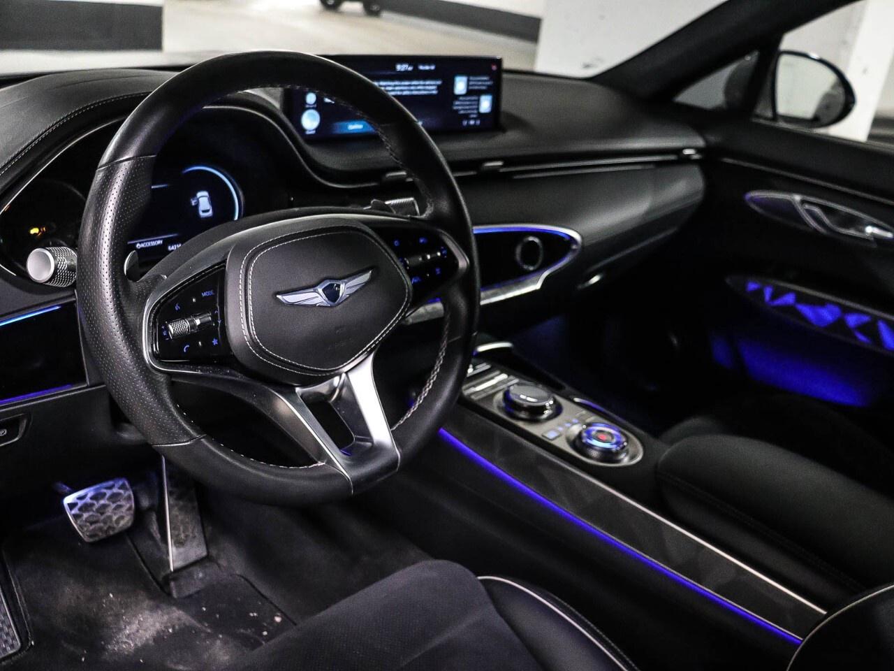 2022 Genesis GV70 2.5T Prestige AWD [V71SAA25KX63] Photo