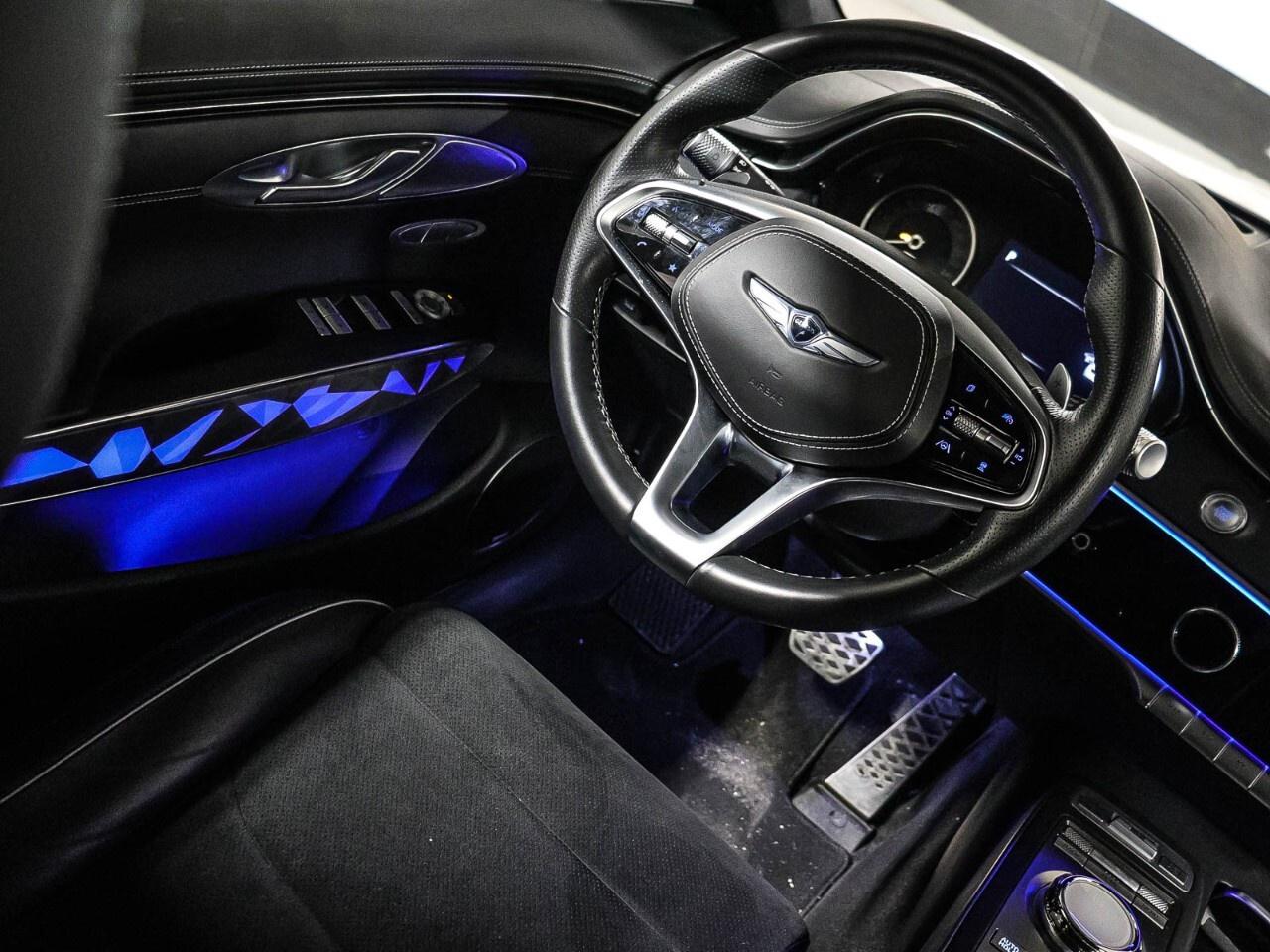 2022 Genesis GV70 2.5T Prestige AWD [V71SAA25KX63] Photo