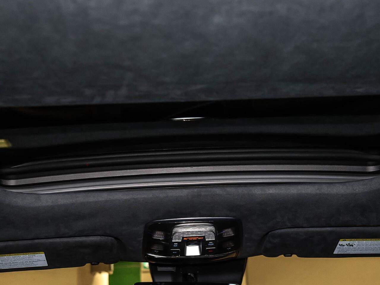 2022 Genesis GV70 2.5T Prestige AWD [V71SAA25KX63] Photo