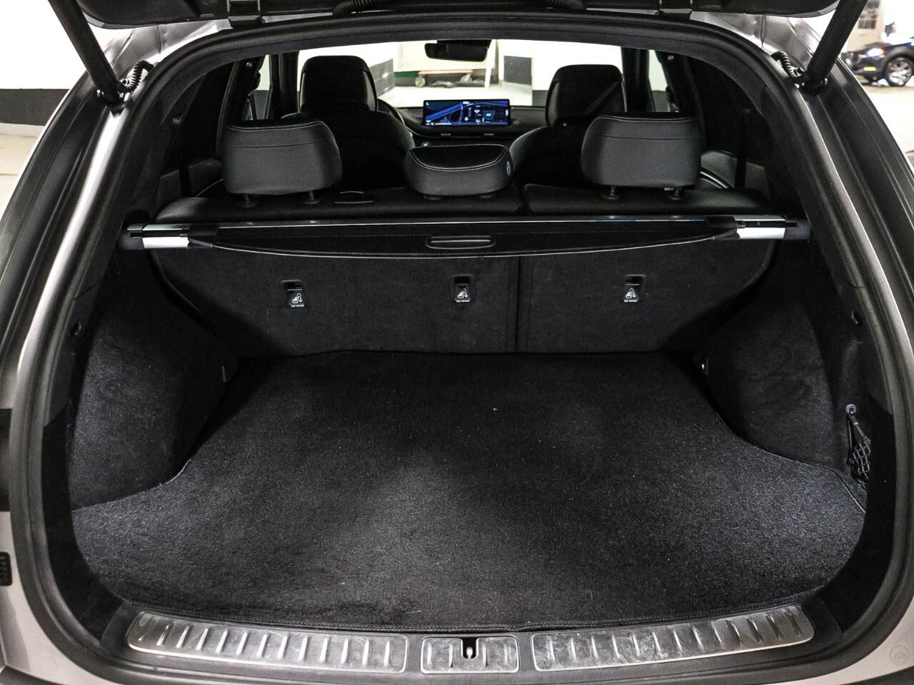 2022 Genesis GV70 2.5T Prestige AWD [V71SAA25KX63] Photo