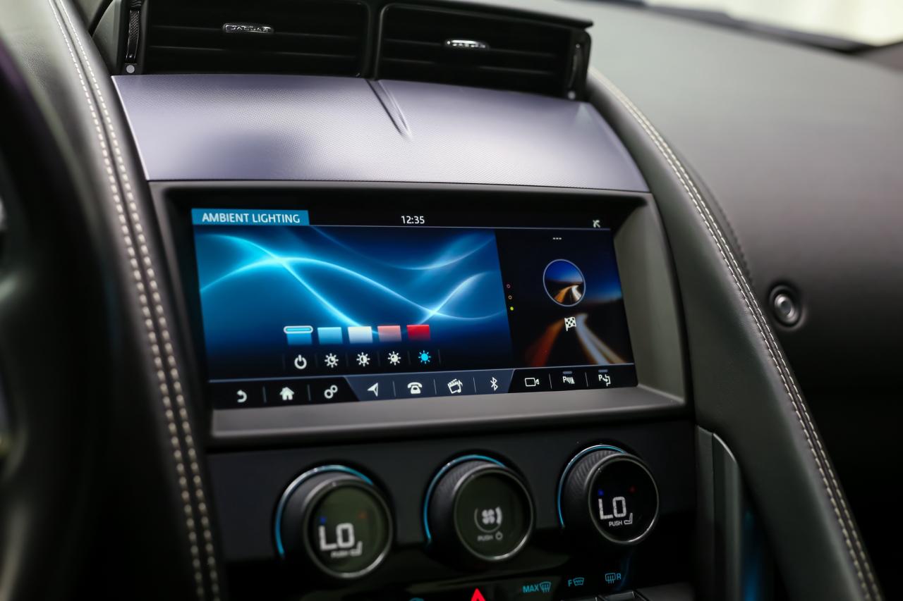 2019 Jaguar F-Type R AWD 550HP  NAV PANO BLINDSPT MERIDIAN SELFPARK Photo