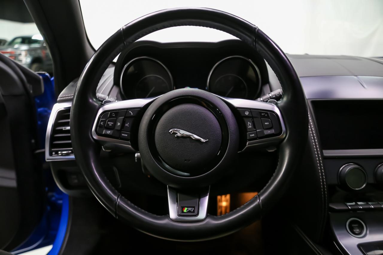 2019 Jaguar F-Type R AWD 550HP  NAV PANO BLINDSPT MERIDIAN SELFPARK Photo
