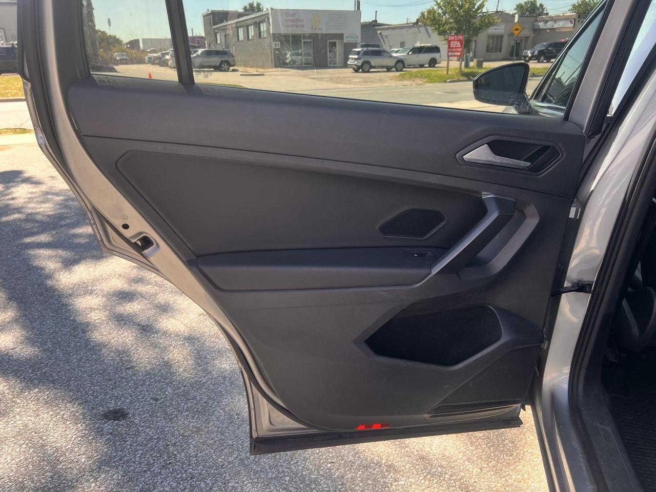 2021 Volkswagen Tiguan Comfortline*OneOwner*4MOTION*AWD*BSM*RCam* Photo