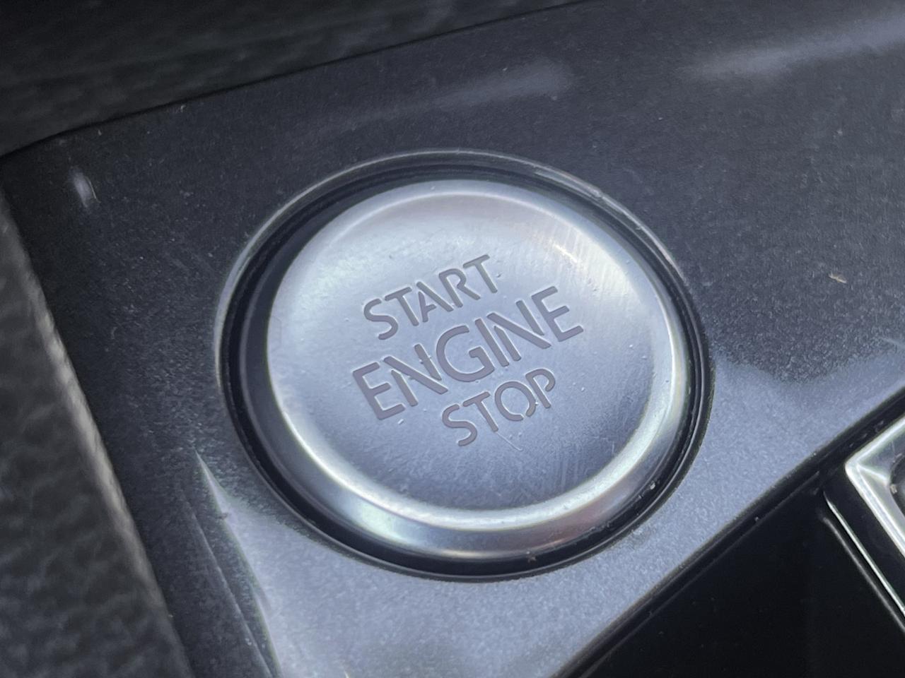 2021 Volkswagen Tiguan Comfortline*OneOwner*4MOTION*AWD*BSM*RCam* Photo