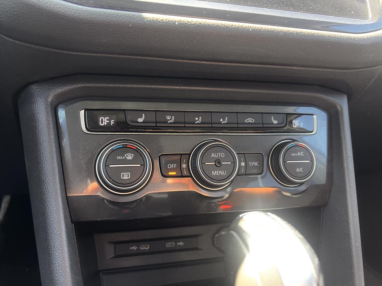 2021 Volkswagen Tiguan Comfortline*OneOwner*4MOTION*AWD*BSM*RCam* Photo