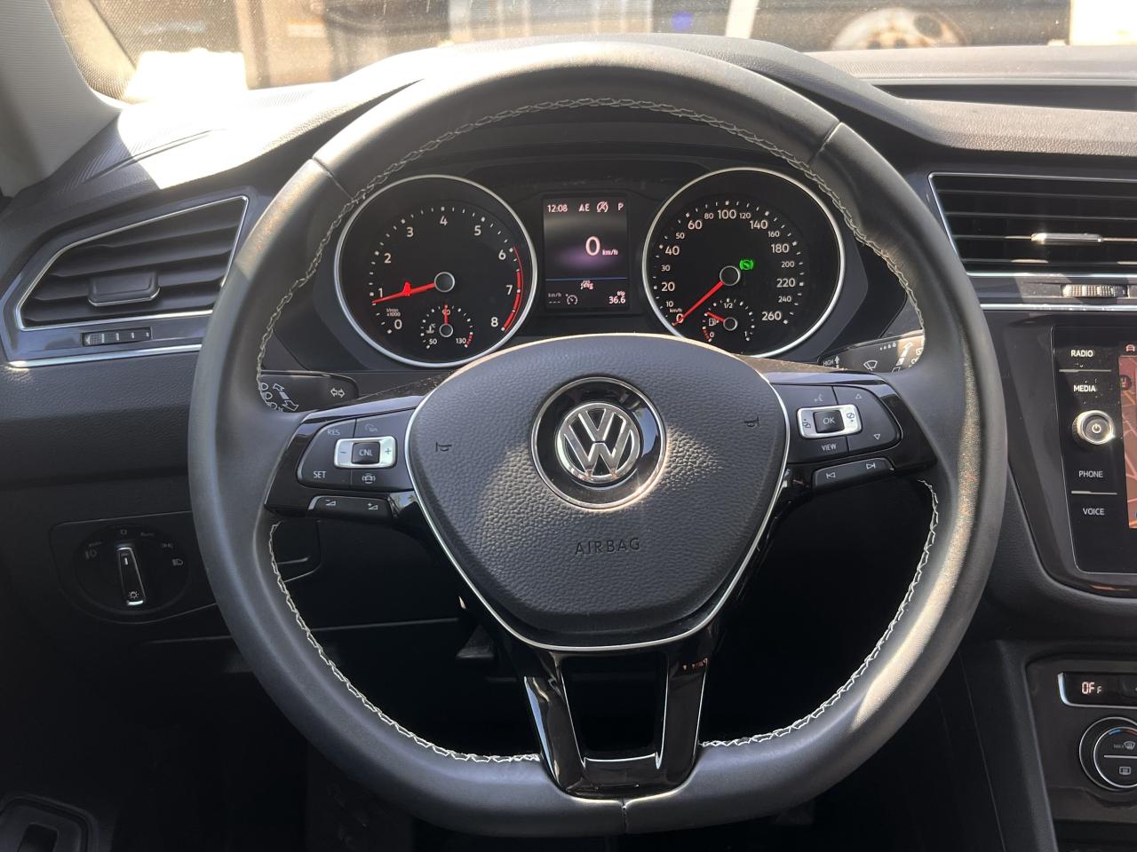 2021 Volkswagen Tiguan Comfortline*OneOwner*4MOTION*AWD*BSM*RCam* Photo