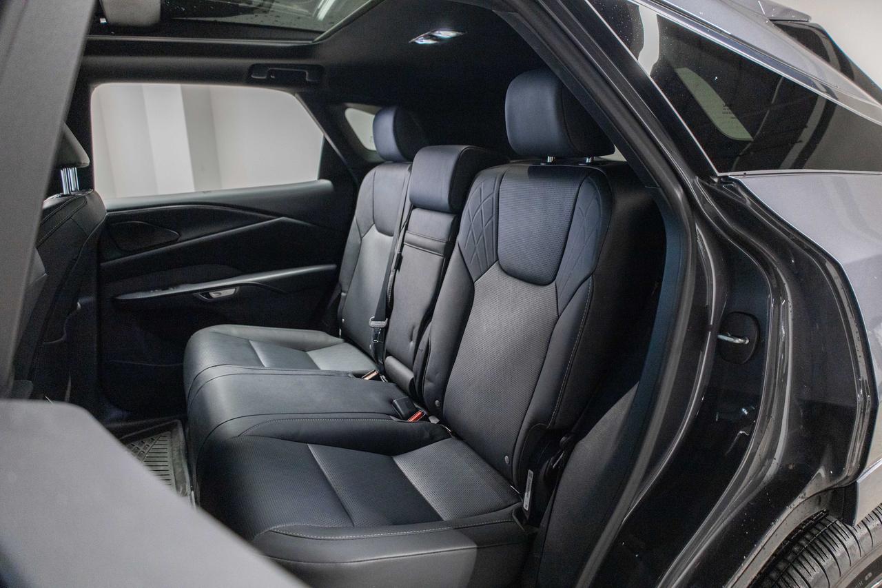 2024 Lexus RX 350h Luxury Pkg Fuel Sipper Welcome Trades Photo