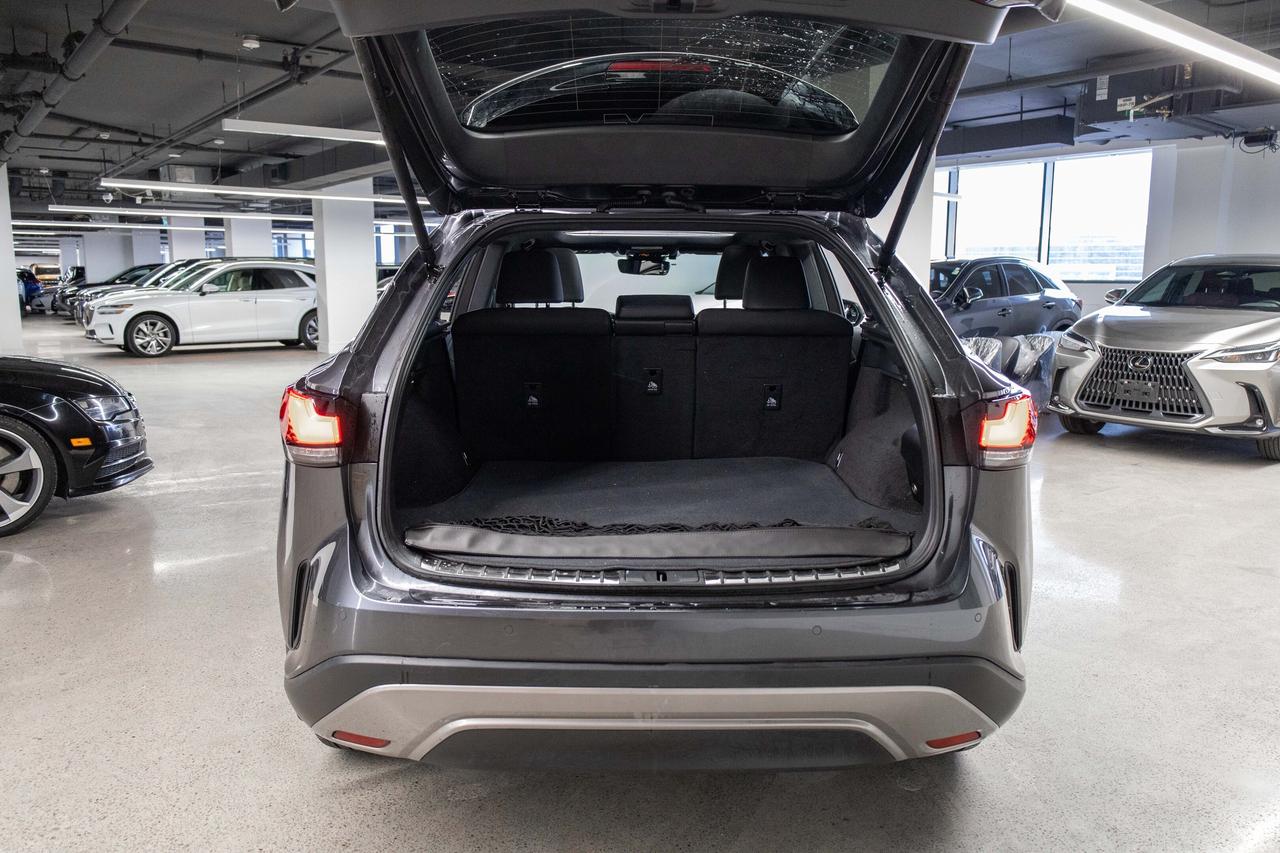 2024 Lexus RX 350h Luxury Pkg Fuel Sipper Welcome Trades Photo