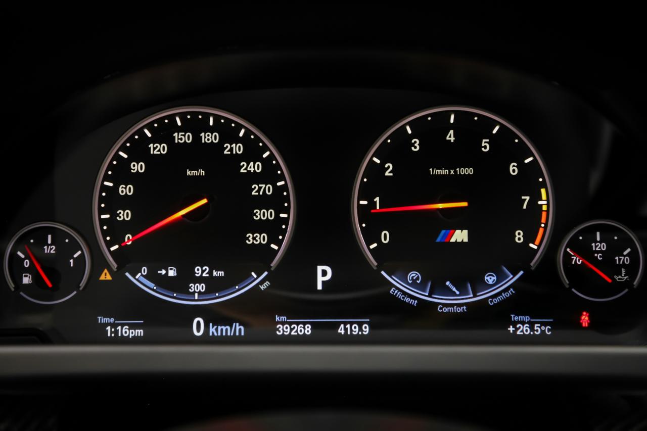 2013 BMW M6 COUPE V8 560HP CARBNROOF NOACCIDNT EXEC.PKG SERVCD Photo