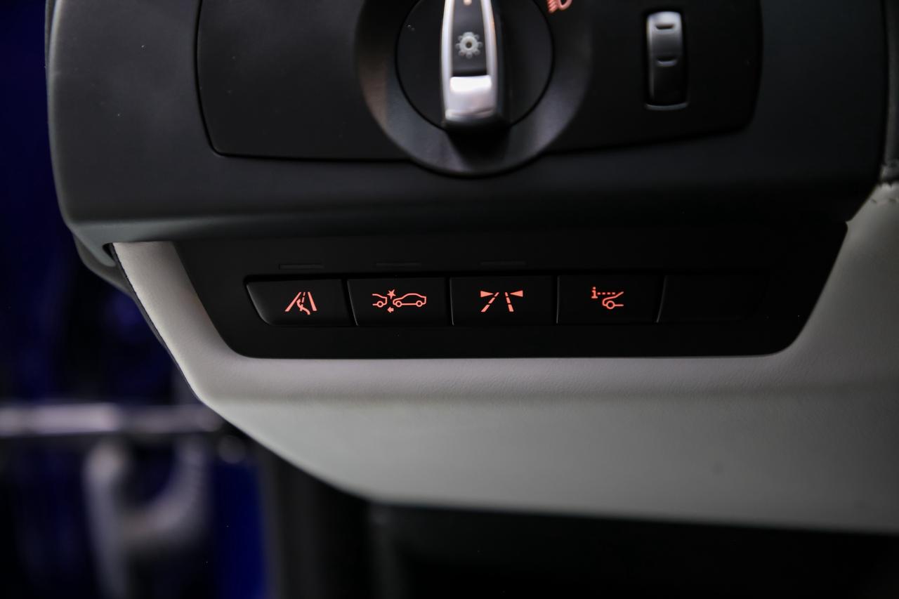 2013 BMW M6 COUPE V8 560HP CARBNROOF NOACCIDNT EXEC.PKG SERVCD Photo