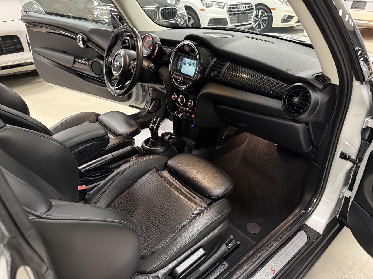 2021 MINI 3 Door Cooper S FWD**NO ACCIDENTS**ONLY 49KM**MINT** Photo