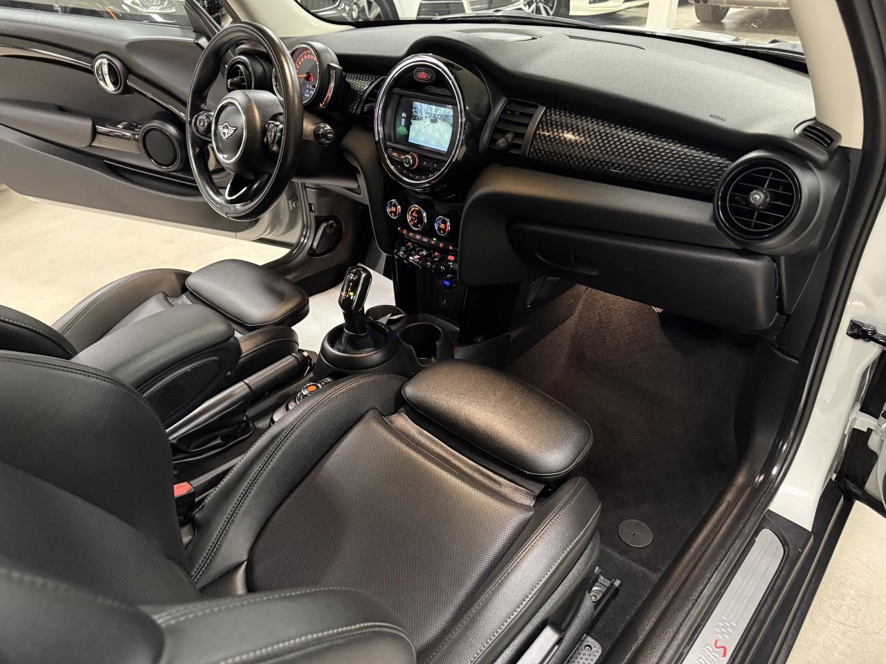 2021 MINI 3 Door Cooper S FWD**NO ACCIDENTS**ONLY 49KM**MINT** Photo