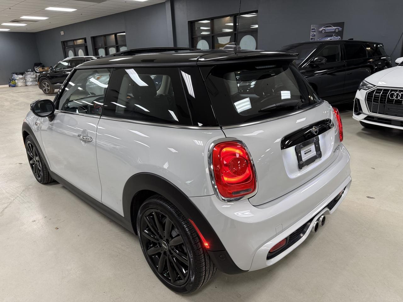 2021 MINI 3 Door Cooper S FWD**NO ACCIDENTS**ONLY 49KM**MINT** Photo