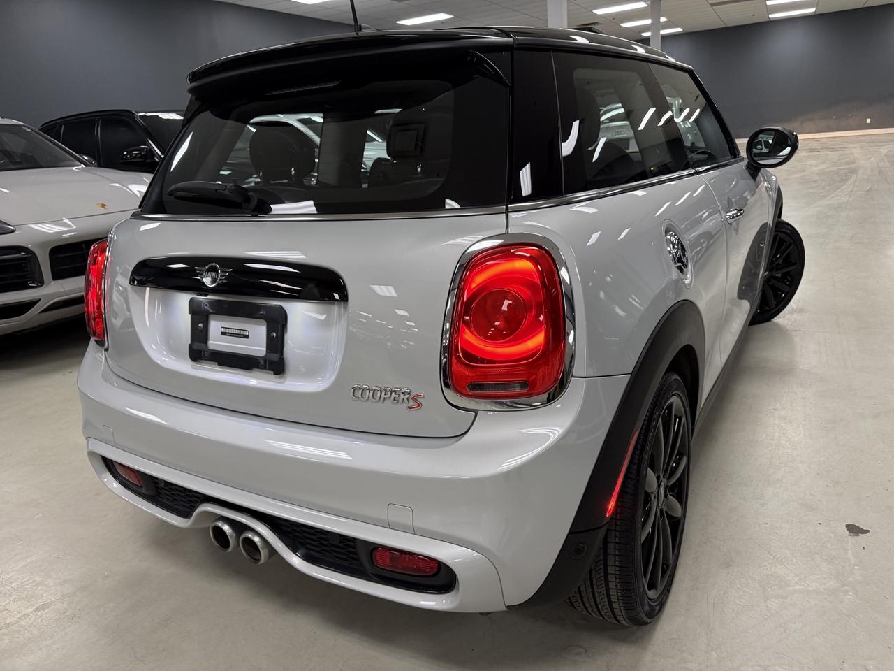 2021 MINI 3 Door Cooper S FWD**NO ACCIDENTS**ONLY 49KM**MINT** Photo