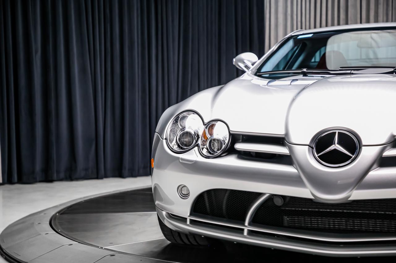 2005 Mercedes-Benz SLR Mclaren V8 617HP COLLECTORGRADE NOACCIDNT REDINT Photo