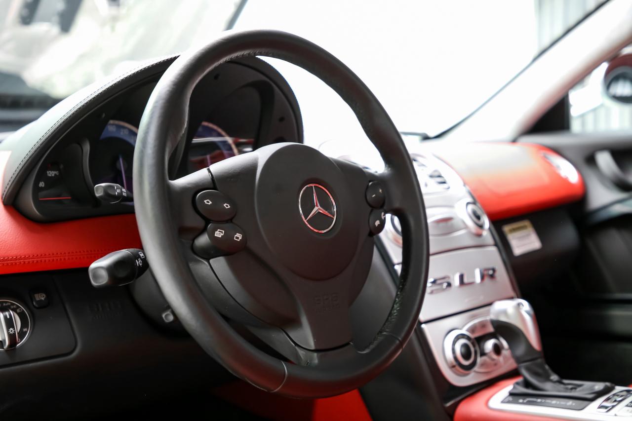 2005 Mercedes-Benz SLR Mclaren V8 617HP COLLECTORGRADE NOACCIDNT REDINT Photo