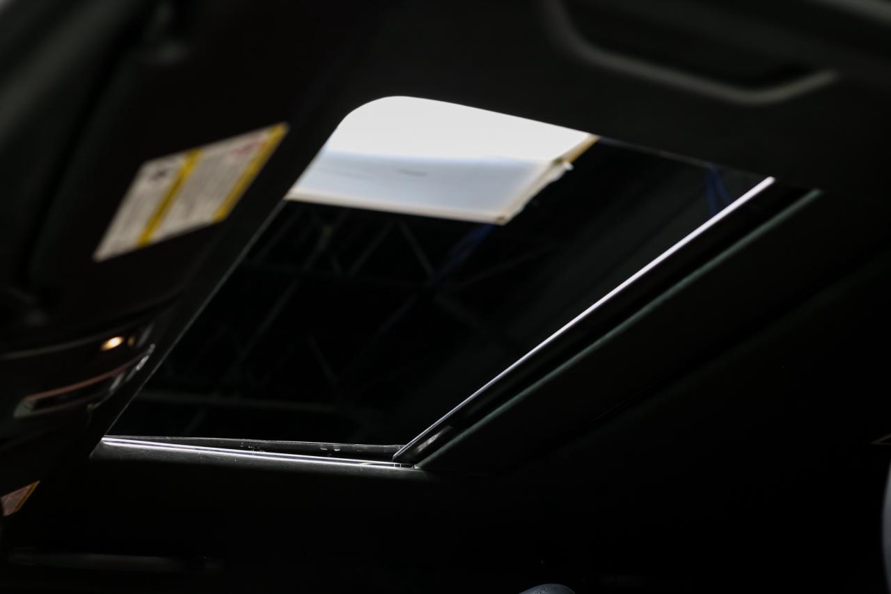 2017 Mercedes-Benz G-Class AMG G 63 DESIGNO 563HP 4X4 ADAPTIVCRUZ NAV REDINT Photo