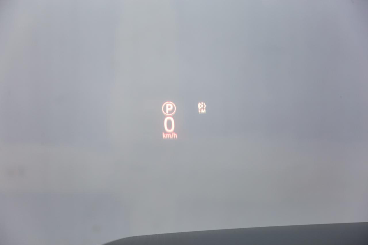 2017 Land Rover Range Rover Sport V8 SUPERCHARGED SVR 550HP  PANO HUD CARBONINT NAVI Photo