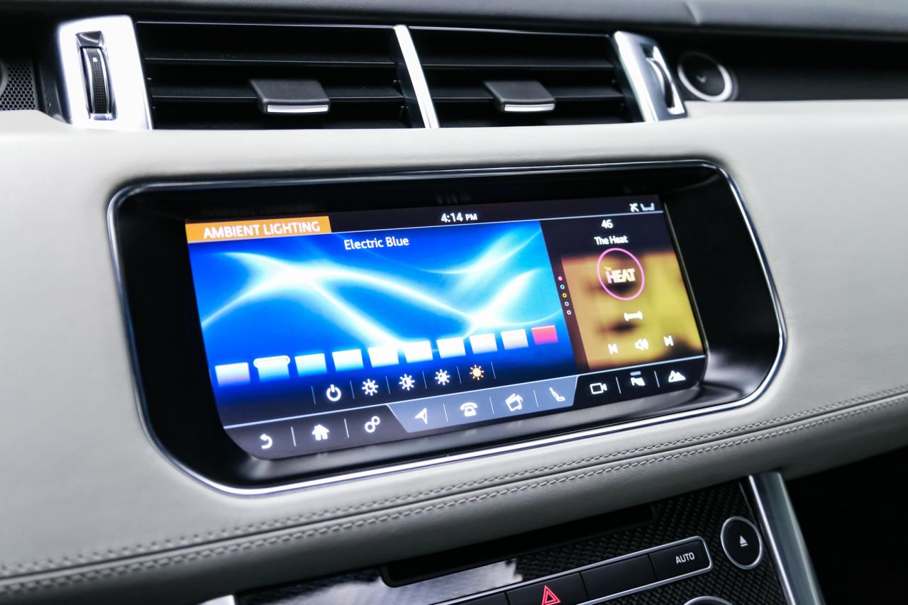 2017 Land Rover Range Rover Sport V8 SUPERCHARGED SVR 550HP  PANO HUD CARBONINT NAVI Photo