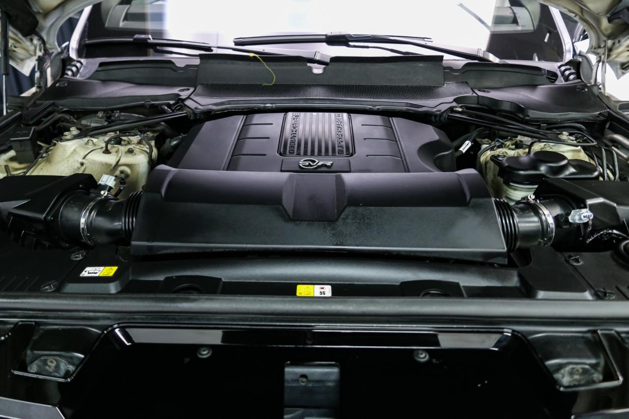 2017 Land Rover Range Rover Sport V8 SUPERCHARGED SVR 550HP  PANO HUD CARBONINT NAVI Photo