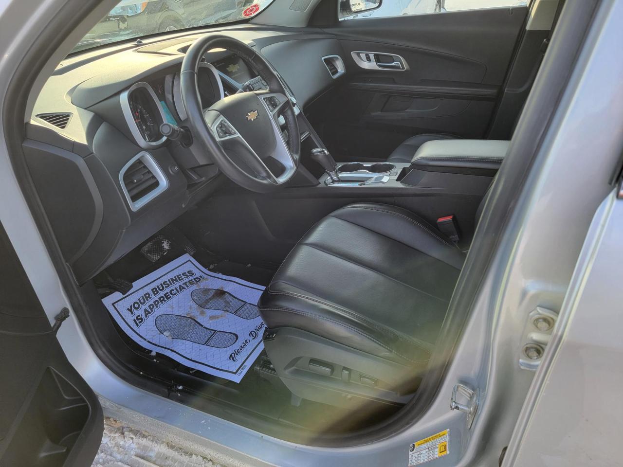 2017 Chevrolet Equinox FWD Premier Photo