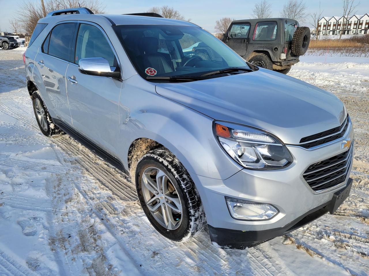 2017 Chevrolet Equinox FWD Premier Photo3