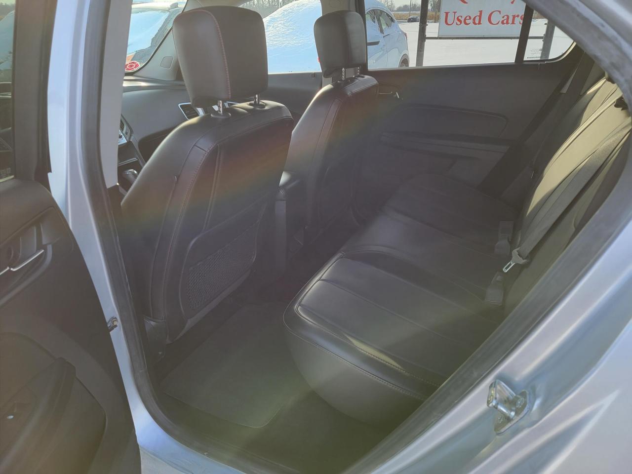 2017 Chevrolet Equinox FWD Premier Photo