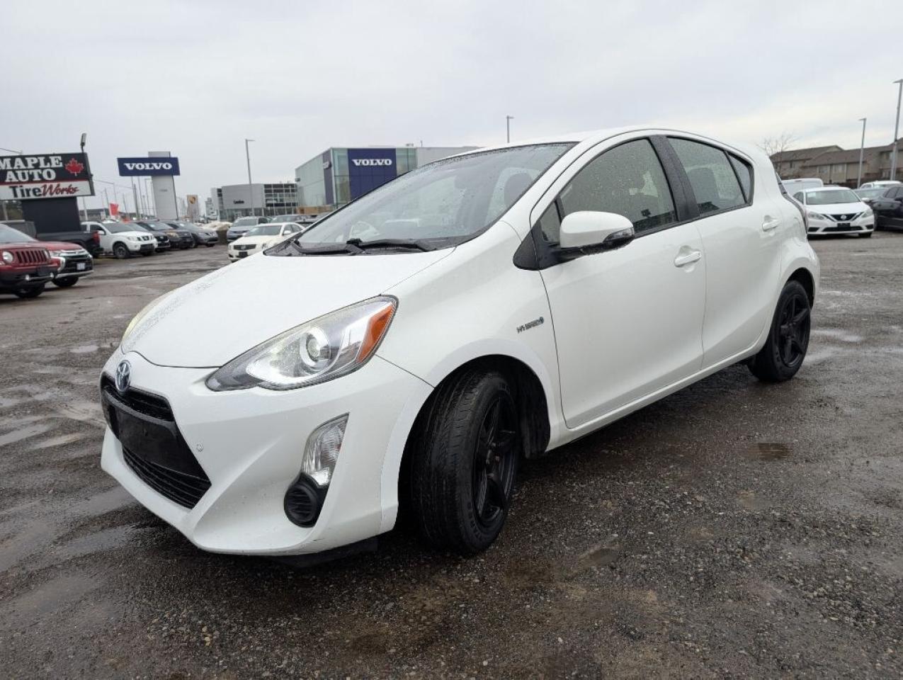 2015 Toyota Prius c 5dr Hatchback Photo