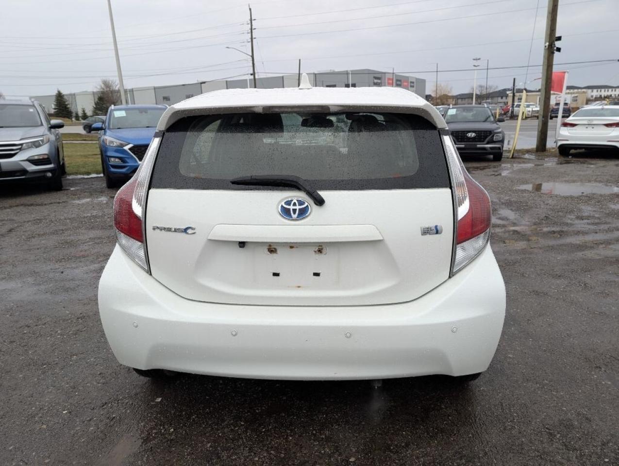 2015 Toyota Prius c 5dr Hatchback Photo