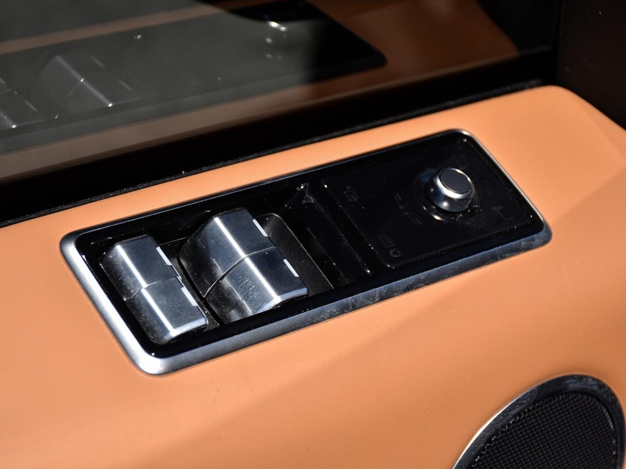 2022 Land Rover Range Rover Sport V8 l Supercharged l HSE l Dynamic l One Owner l Photo