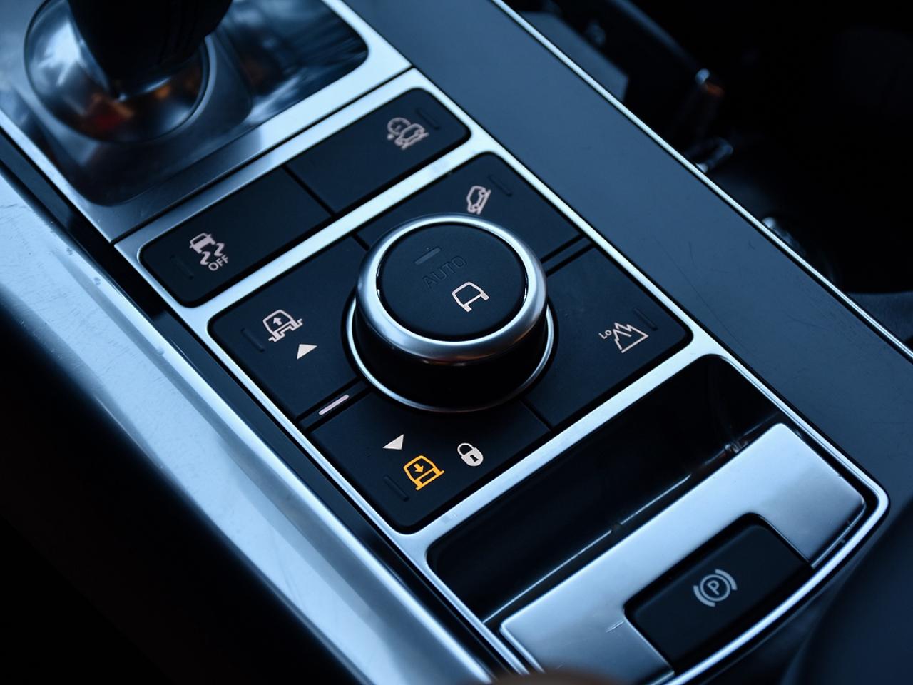 2022 Land Rover Range Rover Sport V8 l Supercharged l HSE l Dynamic l One Owner l Photo