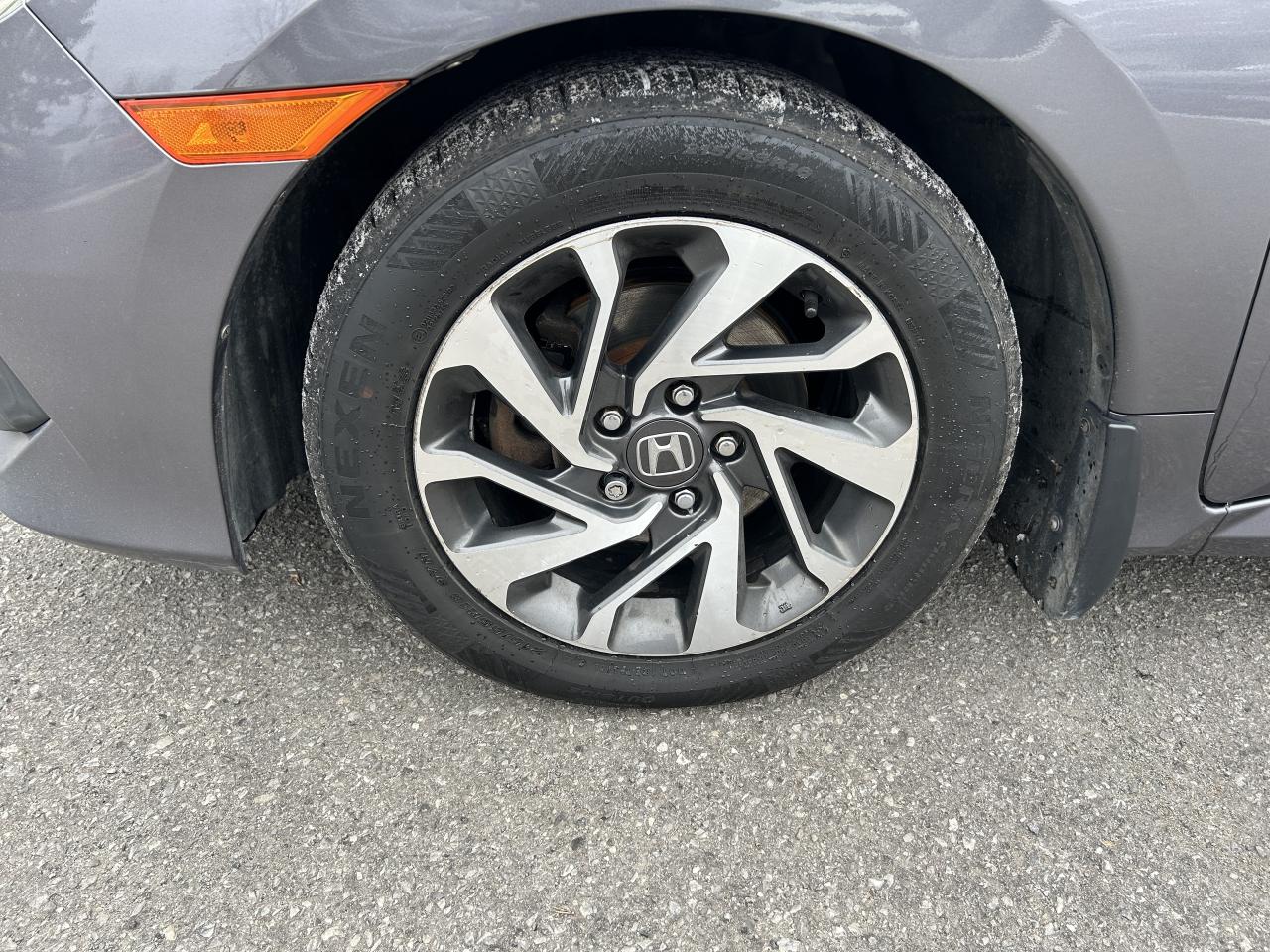 2016 Honda Civic EX Photo