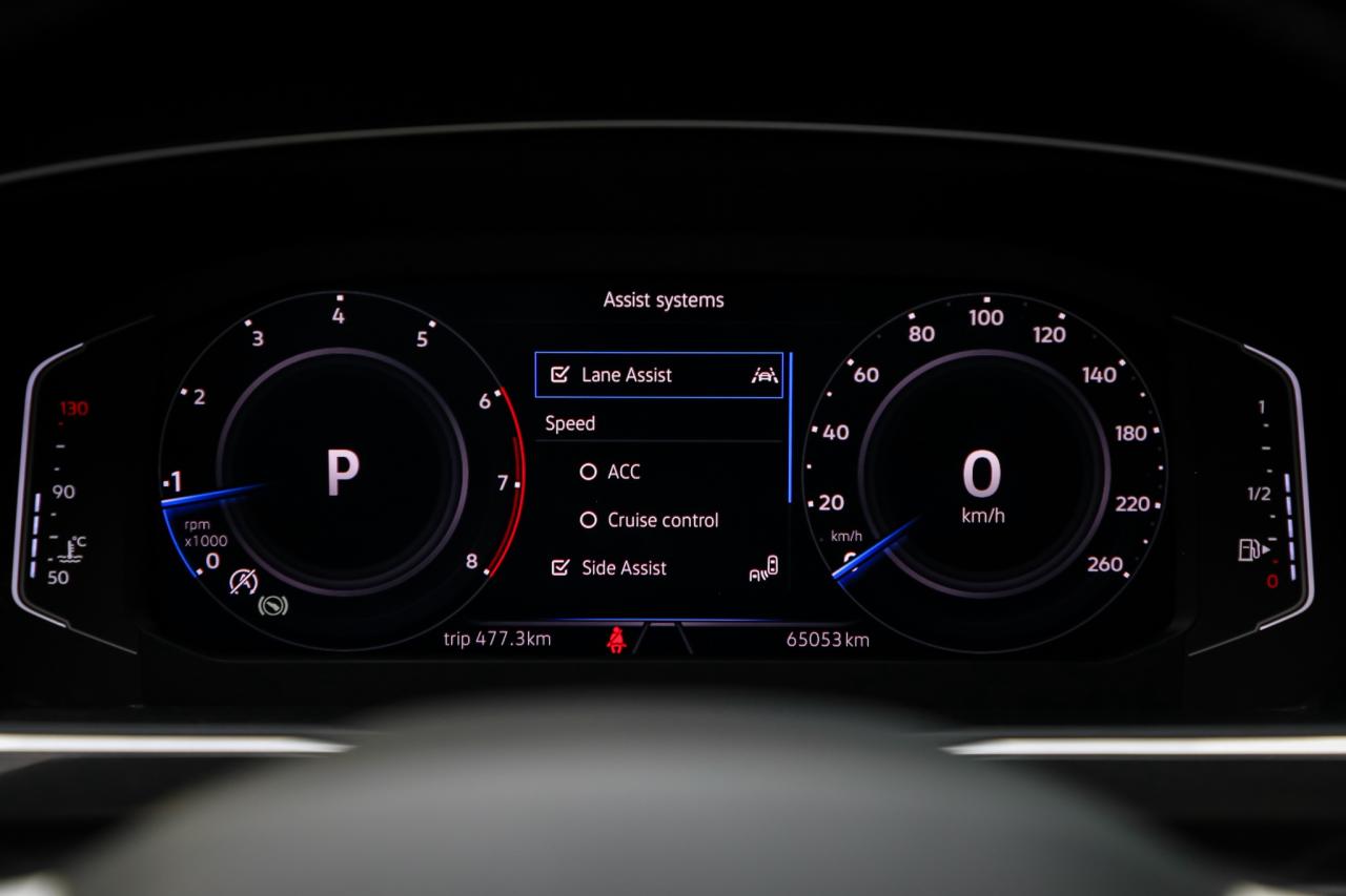 2024 Volkswagen Tiguan COMFORTLINE AWD PANOROOF ADAPTIVCRUZ CARPLAY Photo