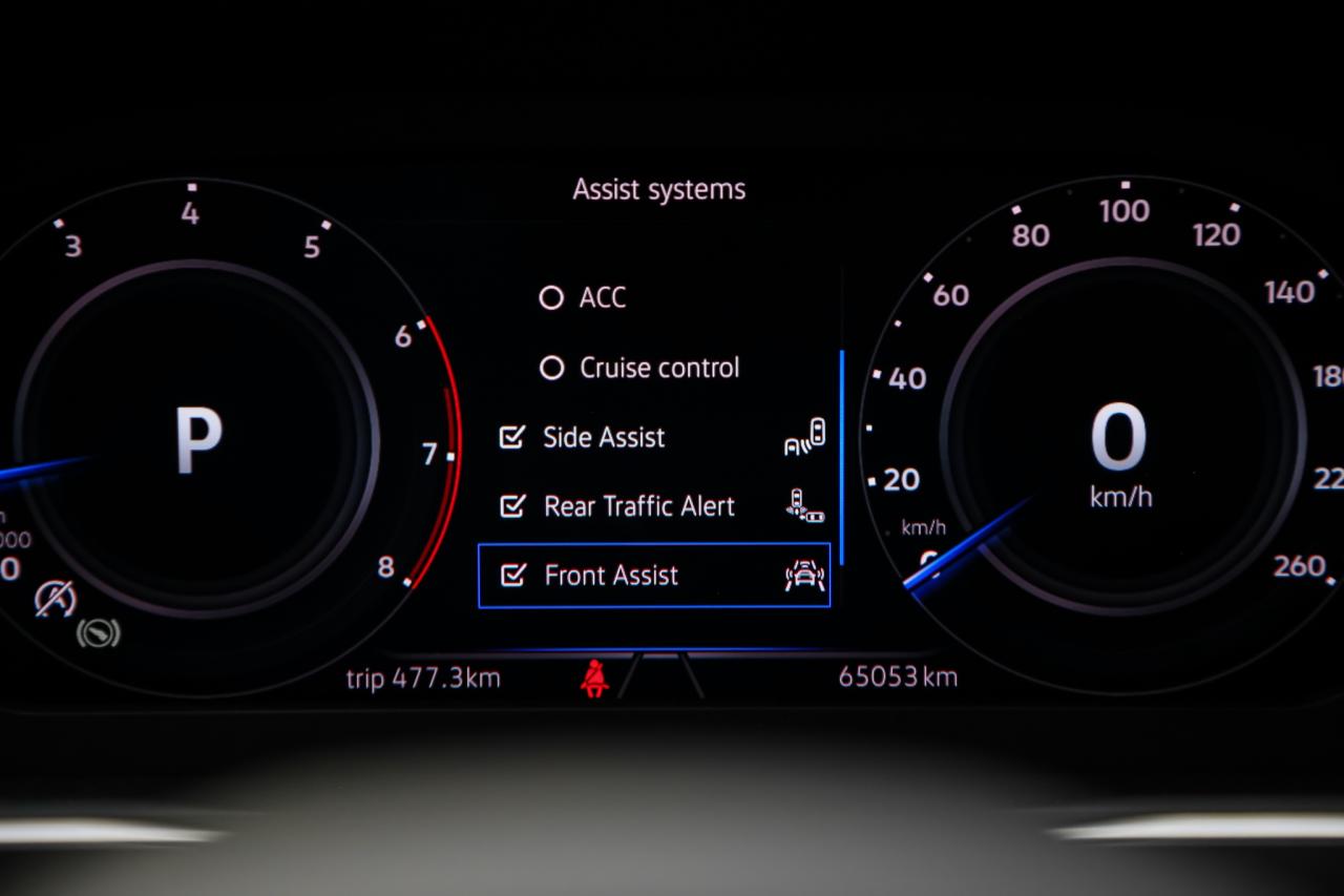 2024 Volkswagen Tiguan COMFORTLINE AWD PANOROOF ADAPTIVCRUZ CARPLAY Photo