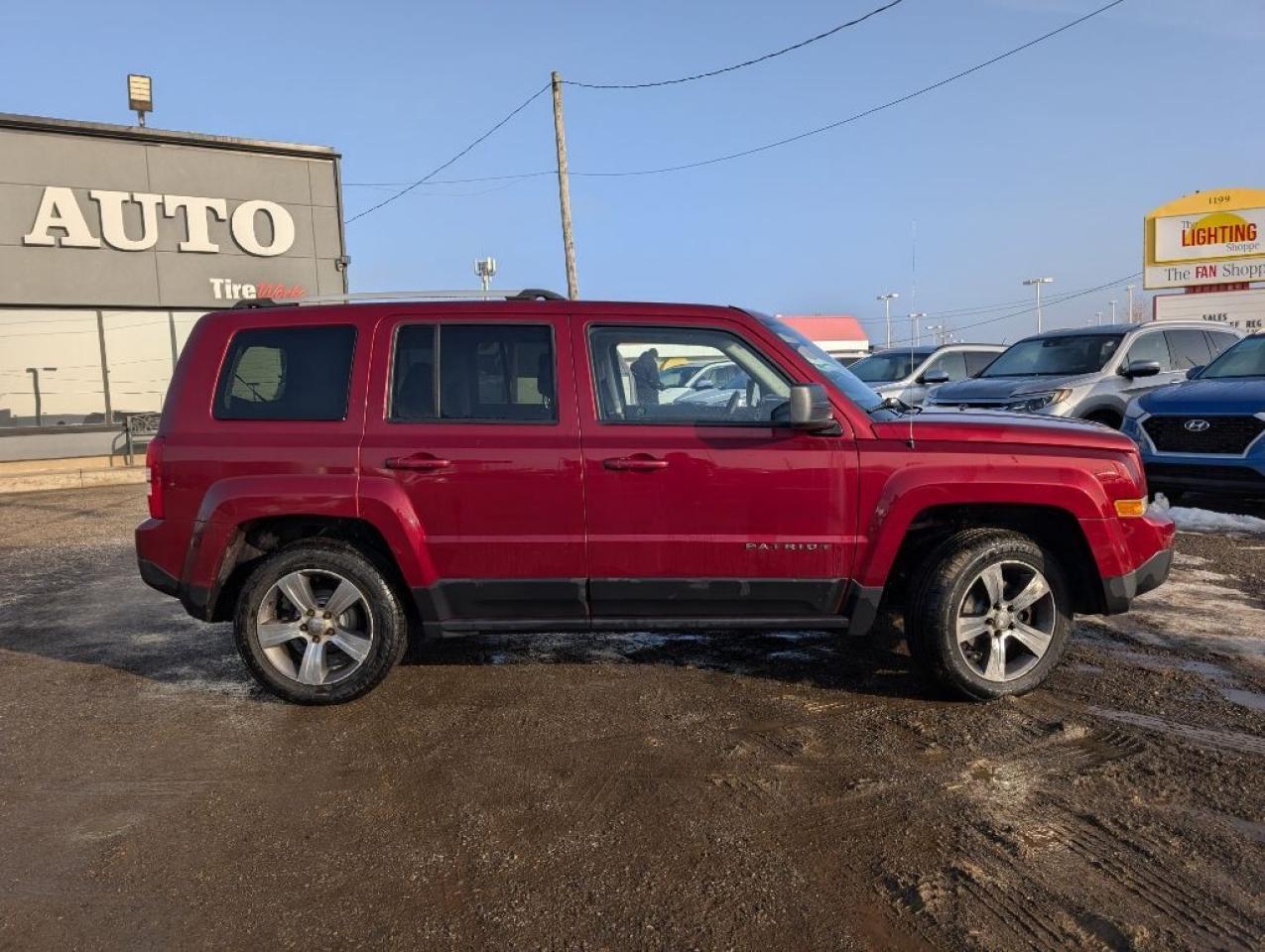 2016 Jeep Patriot High Altitude 4wd   LEATHER   SUNROOF   HTD SEATS Photo