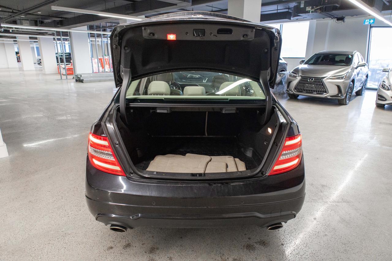 2012 Mercedes-Benz C-Class 4MATIC® Photo