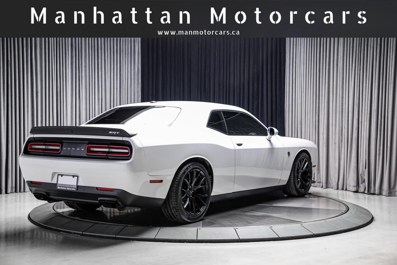 2016 Dodge Challenger SRT HELLCAT MANUAL 707HP 4NEWTIRES NOACCDENT LOWKM Photo