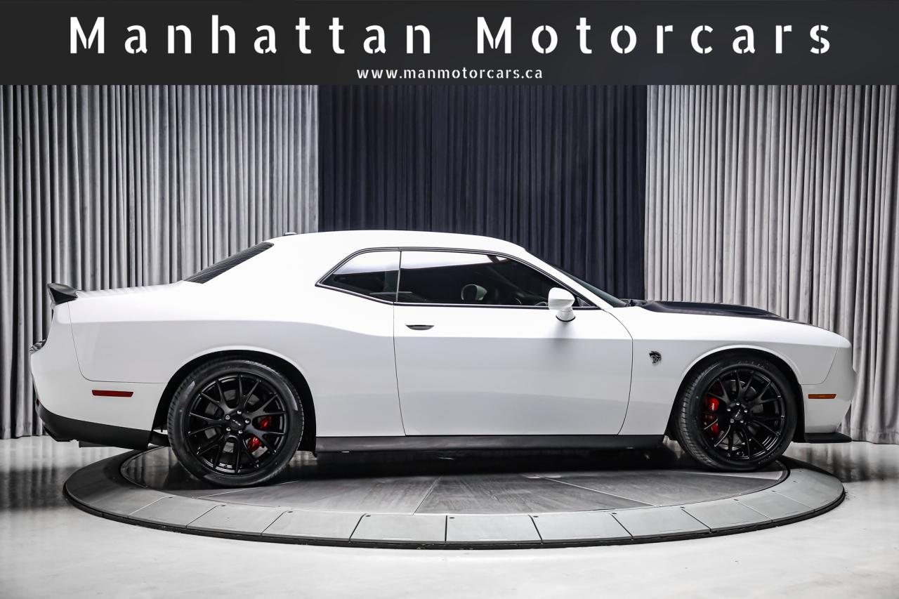 2016 Dodge Challenger SRT HELLCAT MANUAL 707HP 4NEWTIRES NOACCDENT LOWKM Photo