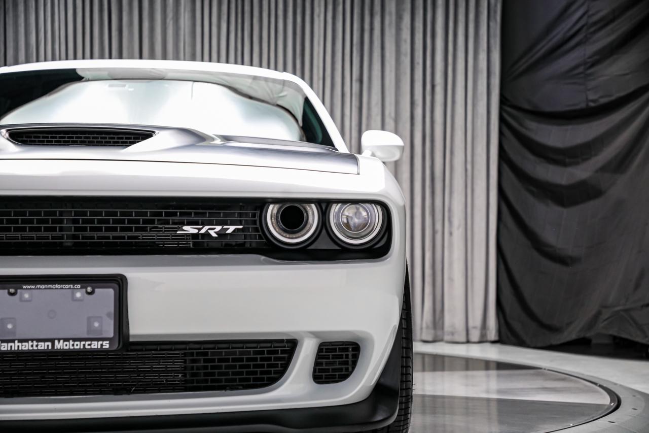 2016 Dodge Challenger SRT HELLCAT MANUAL 707HP 4NEWTIRES NOACCDENT LOWKM Photo