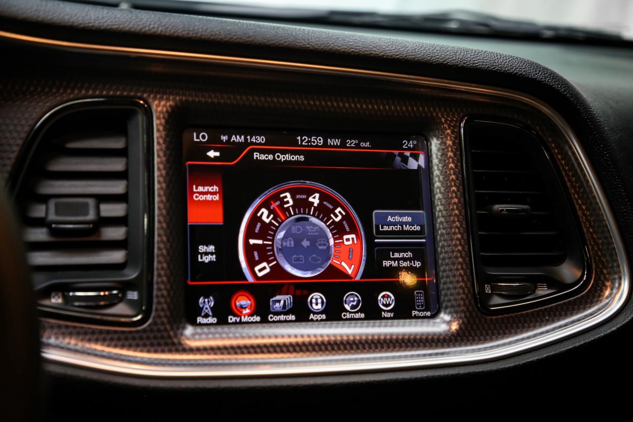 2016 Dodge Challenger SRT HELLCAT MANUAL 707HP 4NEWTIRES NOACCDENT LOWKM Photo