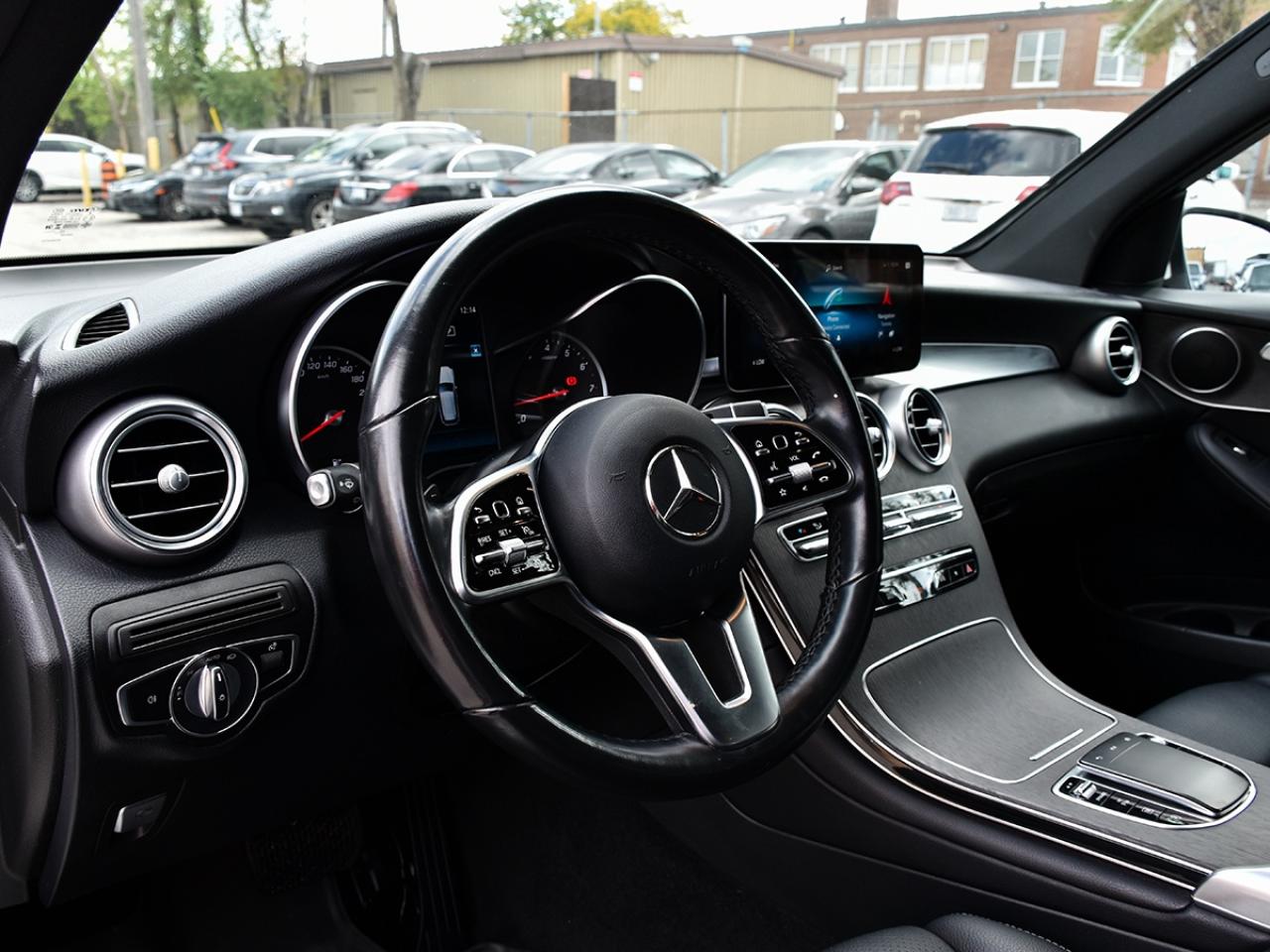 2022 Mercedes-Benz GLC AWD*AMG*Panoramic*Navi*BSM*Camera*Cruise!! Photo