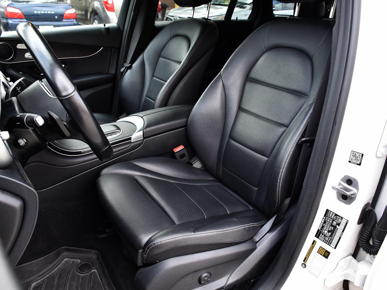 2022 Mercedes-Benz GLC AWD*AMG*Panoramic*Navi*BSM*Camera*Cruise!! Photo