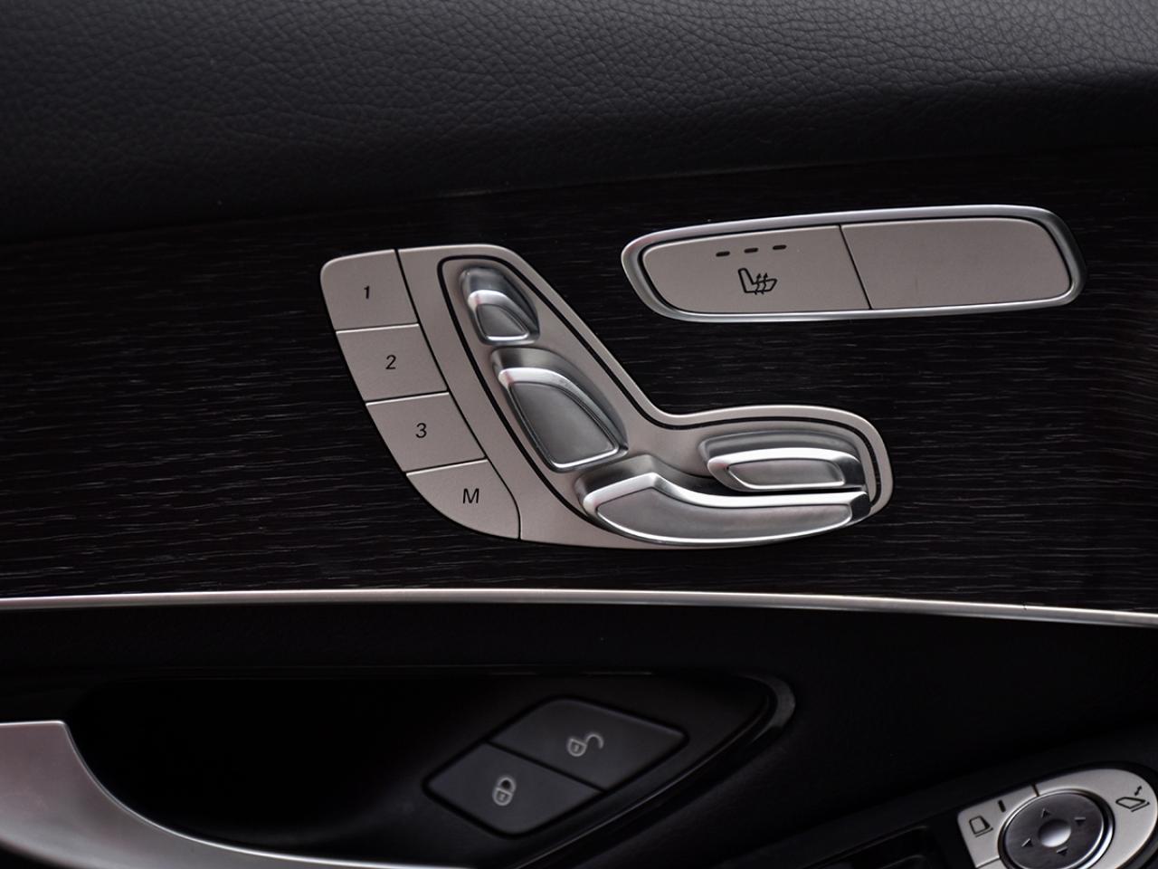 2022 Mercedes-Benz GLC AWD*AMG*Panoramic*Navi*BSM*Camera*Cruise!! Photo