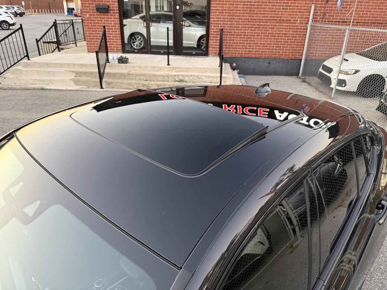 2021 BMW X4 One Owner * M Package * HUD * Ambient Lighting * Photo