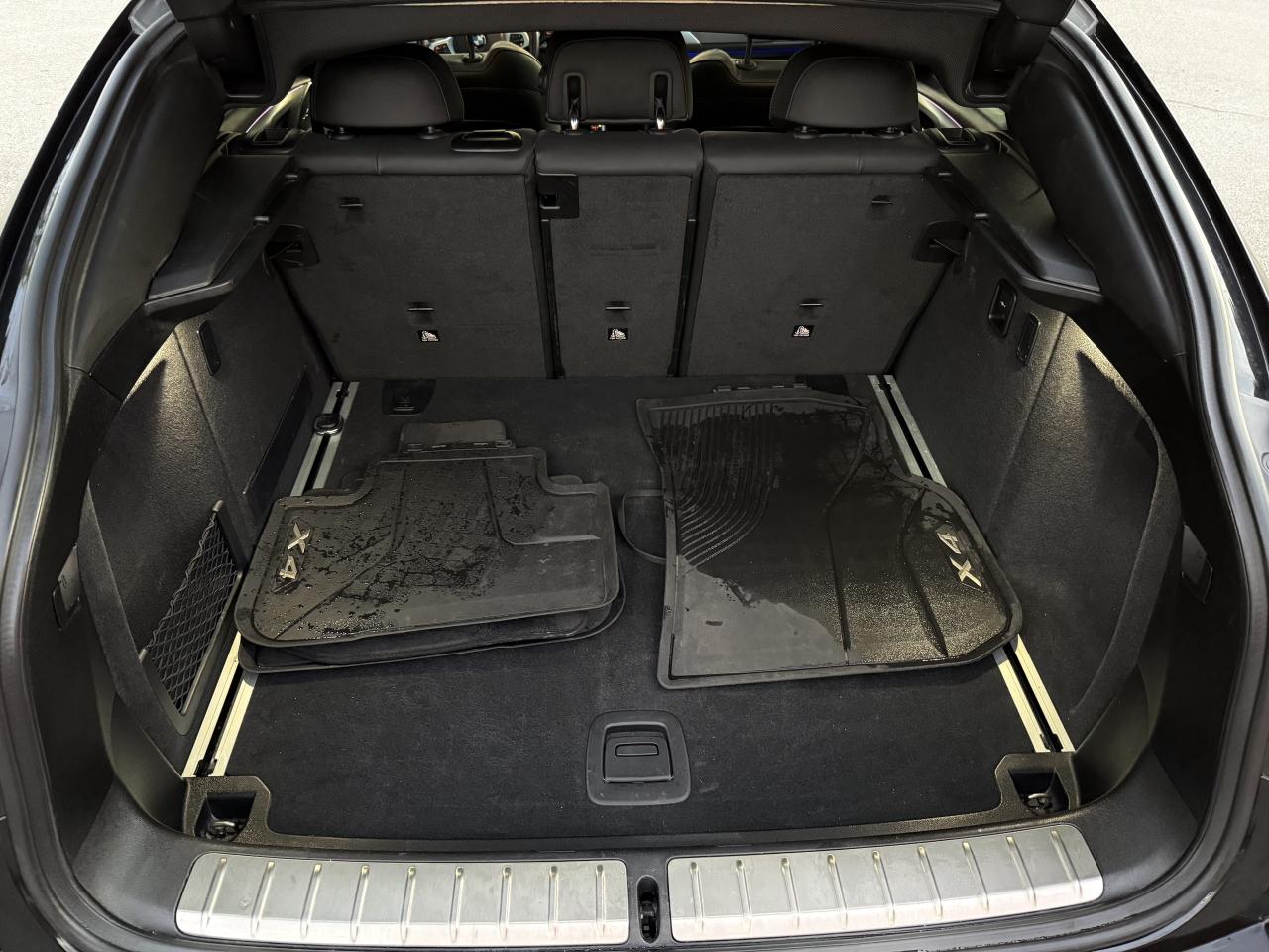 2021 BMW X4 One Owner * M Package * HUD * Ambient Lighting * Photo